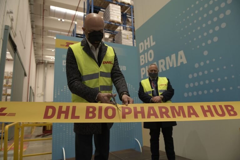 DHL Bio Pharma Hub_taglio del nastro