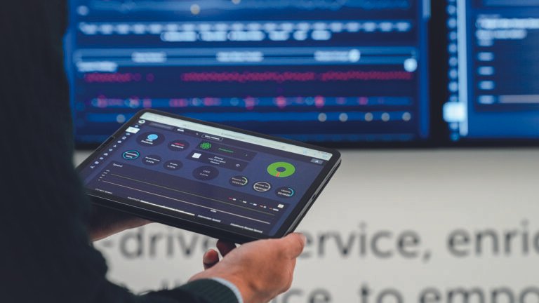 L’intelligenza artificiale al servizio dell’industria farmaceutica