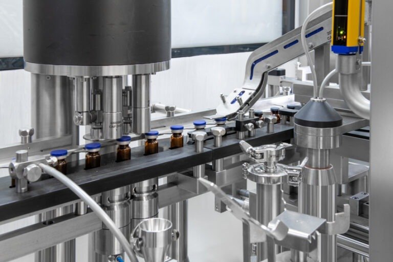 Riempimento asettico oftalmico, la leva della flessibilità produttiva